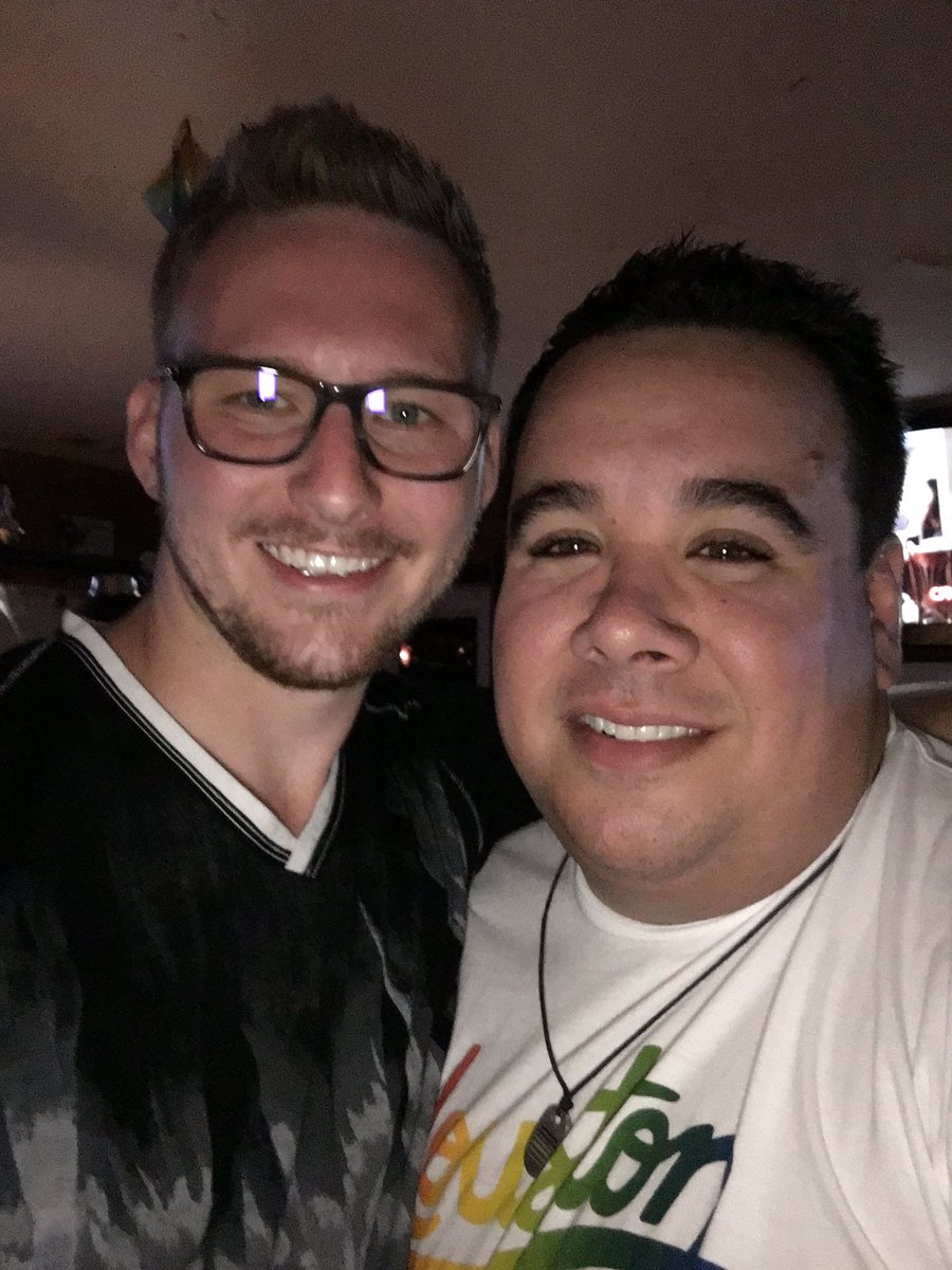 ChristopherDGa2's tweet photo. #pride https://t.co/BXIYs6EYV3