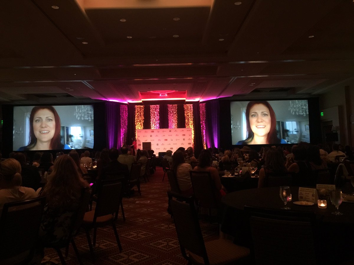 A big shoutout to <a href="/2TravelingDogs/">2 Traveling Dogs</a> for winning the best pet blog!