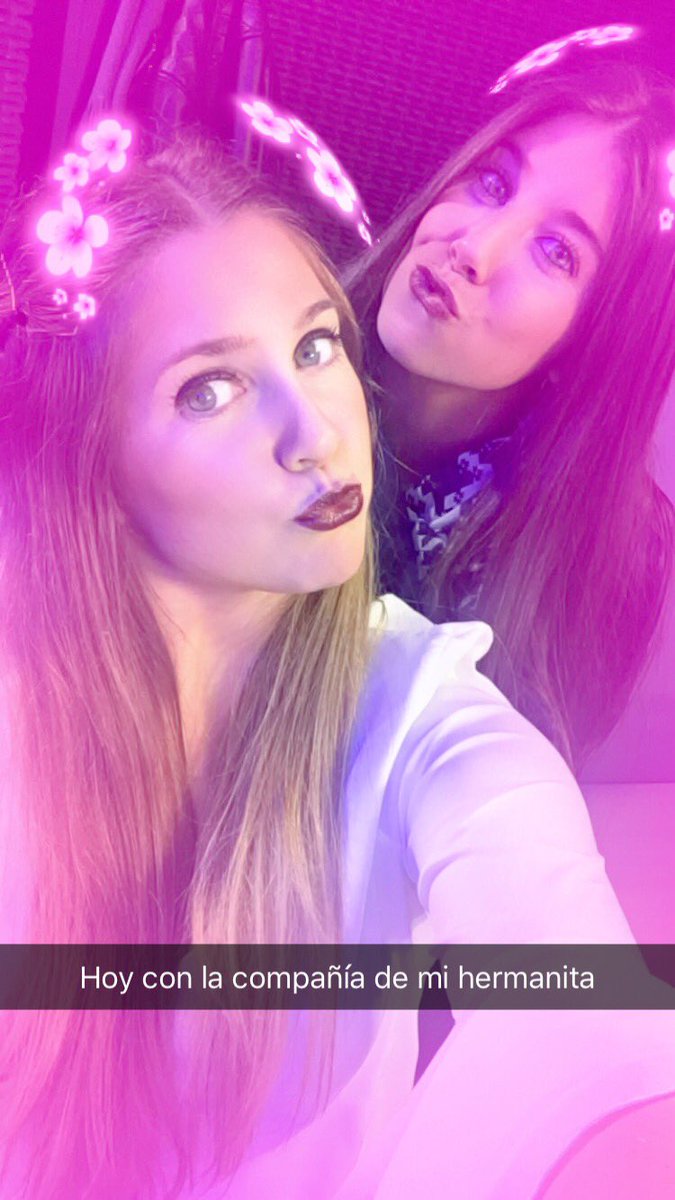 GriLopezOk's tweet photo. Ahora @OldenaitRadio con la compañía de mi sister @Ailenlopez8 ❤️ https://t.co/BInFdkynPV