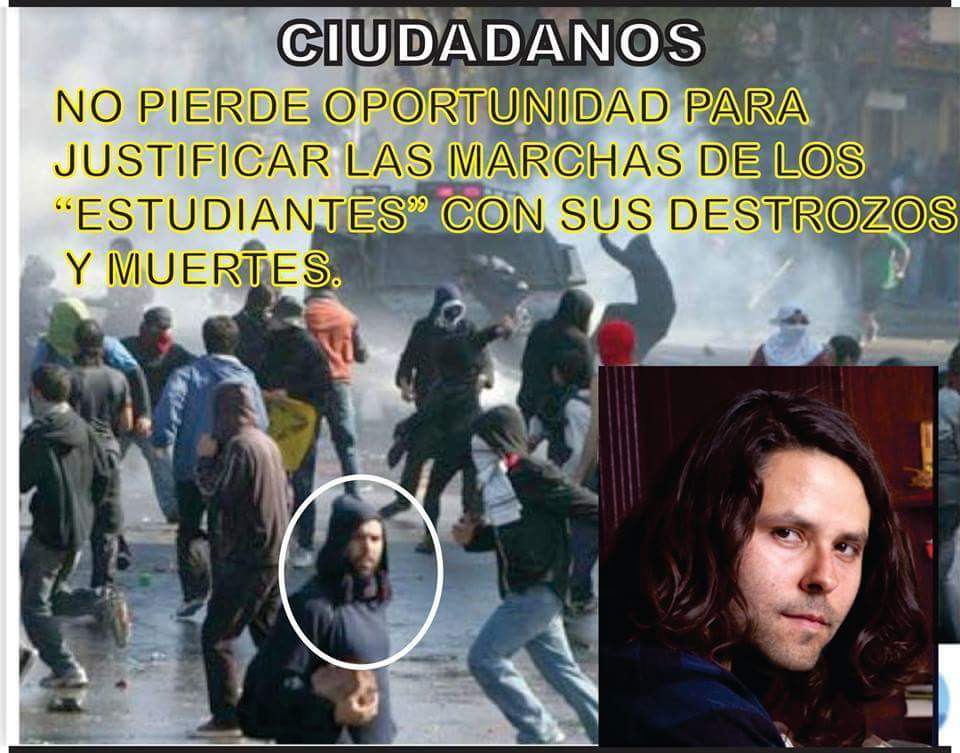 terranova60's tweet photo. Editora castigada X  publicar está foto, personaje conocido en TV. Participando n protesta  est. Joaquín Bonet Reyes https://t.co/rvPVhEtotc