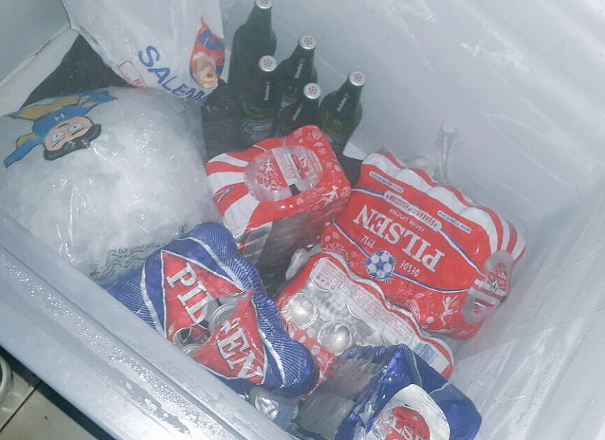 canarinha2003's tweet photo. Se festeja igual 🍺🍻🍖 https://t.co/UHXtFxqUCo