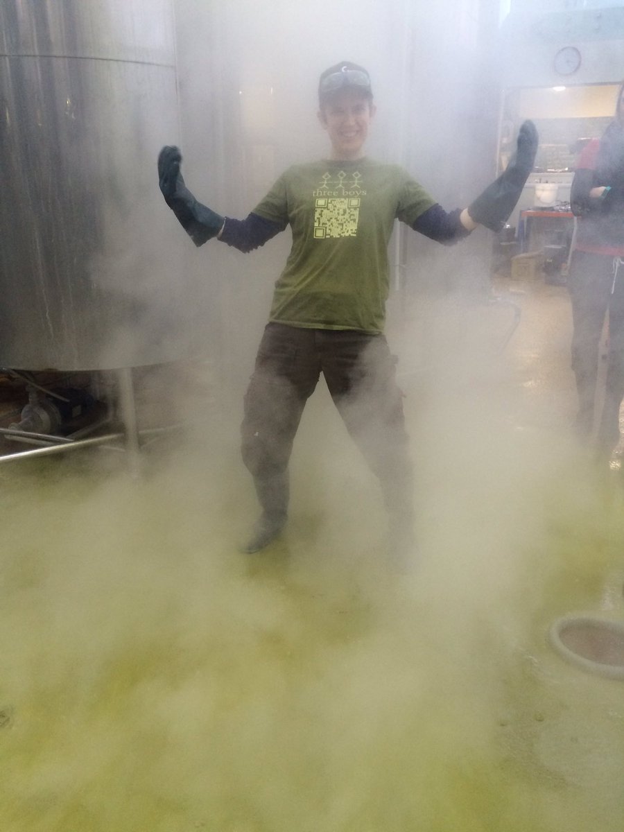 Emerging from the steam! It's a <a href="/nitzm/">Anita Mitchell</a> ! <a href="/cryermalt/">Cryer Malt</a> <a href="/BeervanaNZ/">Beervana</a> <a href="/PinkBootsNZ/">PinkBootsNZ</a>