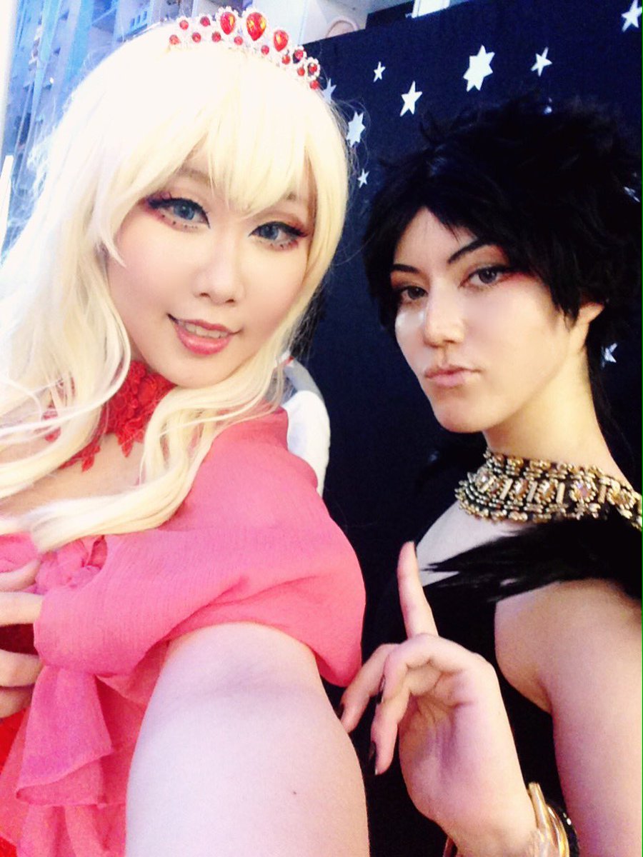 AgehaShirayuki's tweet photo. BABES!!! LOVELY!!!!! #sportspromnyc https://t.co/UAZAndK0Oi