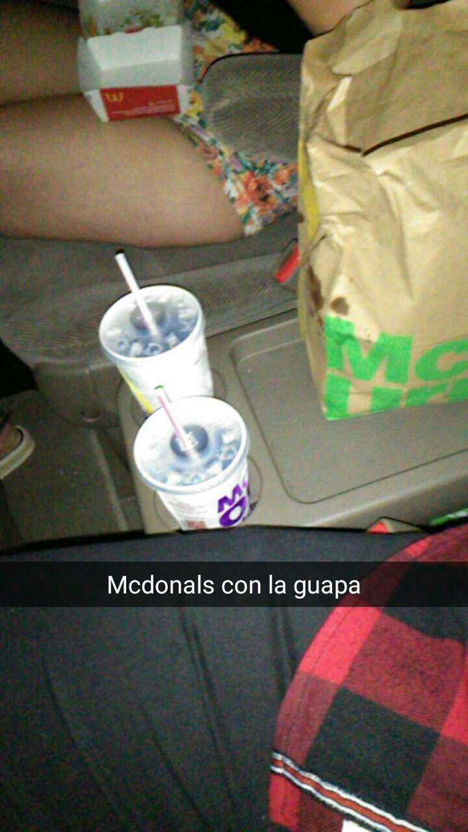 AaronGuerrero69's tweet photo. Y es que no necesito mas 💏❤ #MiCani #UnPocoMimada #Gordos #Saltandomeladieta https://t.co/IsbYH81Nz1