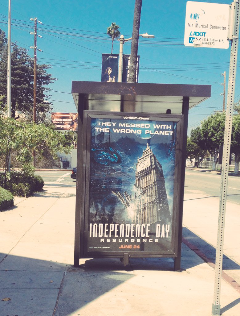 mariagiuliava's tweet photo. Right on point! #Brexit #independenceday #IndependenceDayResurgence #bigben #london https://t.co/4TTHqKhu0u