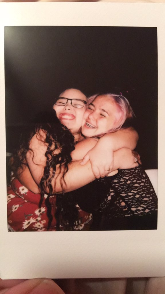 heyyyitsskayla's tweet photo. I missed them so so so so much 😭 glad I got to spent time with them . My eyes are open I swear 😂 https://t.co/xm43mRw7qk