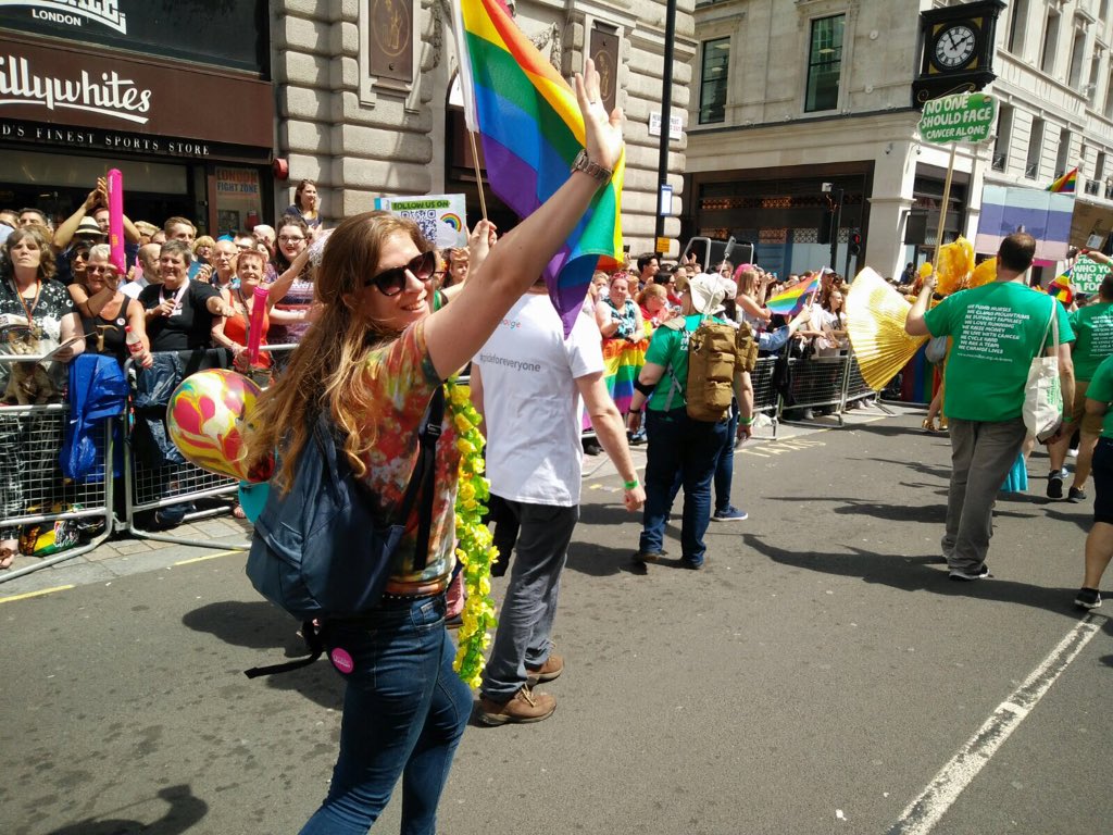 CSTowerHamlets's tweet photo. Proud to be part of London #Pride2016 #creativesupport @crtvspprtLDN @crtvspprt https://t.co/iXBBB3wrg3