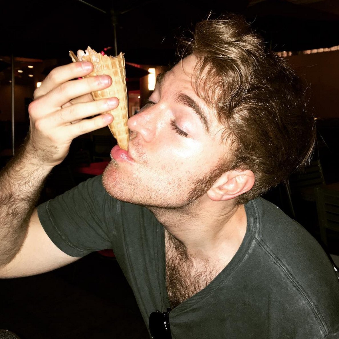 shanedawson's tweet photo. Get it from the bottom. https://t.co/LjBL42sQdl