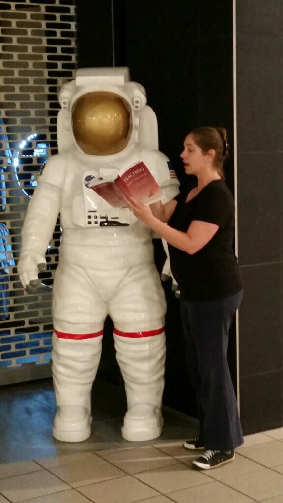 ChulaHills's tweet photo. #cvhsummerlearning Torre sharing a few thoughts with an astronaut! https://t.co/UOHWjNKYIO