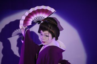 teriteria's tweet photo. 妻沼ラドン 風美劇団 https://t.co/o6WYoqmNdn