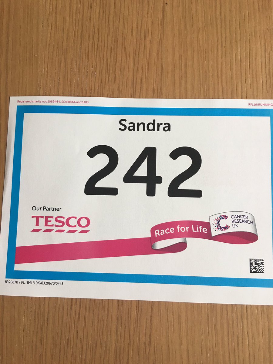 sandrajforde's tweet photo. Today's the day! #Tilgate we're coming to get you!! @raceforlife @LorraineBucks ππ #sistersinpink https://t.co/UkstaGl9MO