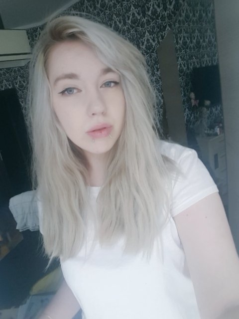 LiveLoveNiall's tweet photo. I'm saying bye to my long hair tomorrow:( https://t.co/H25hQvjRwQ