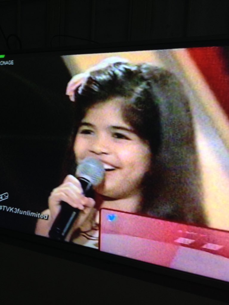 StylesDaydream1's tweet photo. Nasa the voice si Maine! HAHAHAHAHAHA! #TVK3FunTime #TVK3funlimited https://t.co/Wnleo870dv