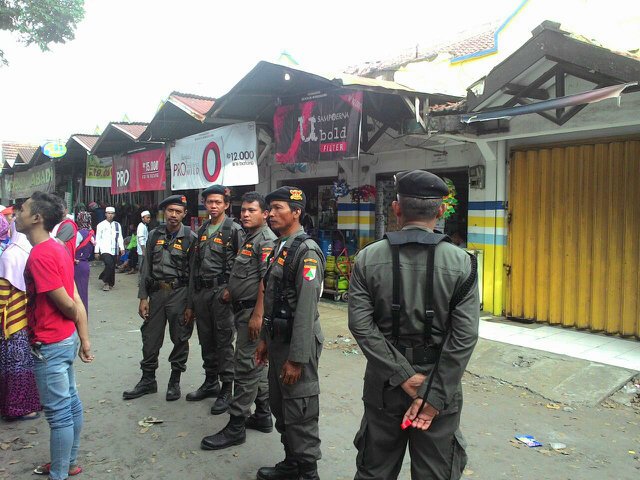Rbs_79's tweet photo. Banser juga siap.... @infopaiton @e100ss https://t.co/fMwCR2z1cJ