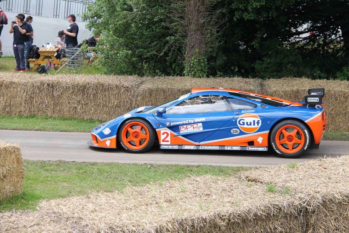 Earlsimxx's tweet image. Chassis #28R LongTail and #12R GTR (road legal). #GoodwoodFOS
