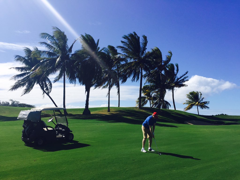 abigails_pantry's tweet photo. Beautiful morning to play #golf @FSMauritius Golf Club with @farmer_doctor https://t.co/q8UohM9JnF