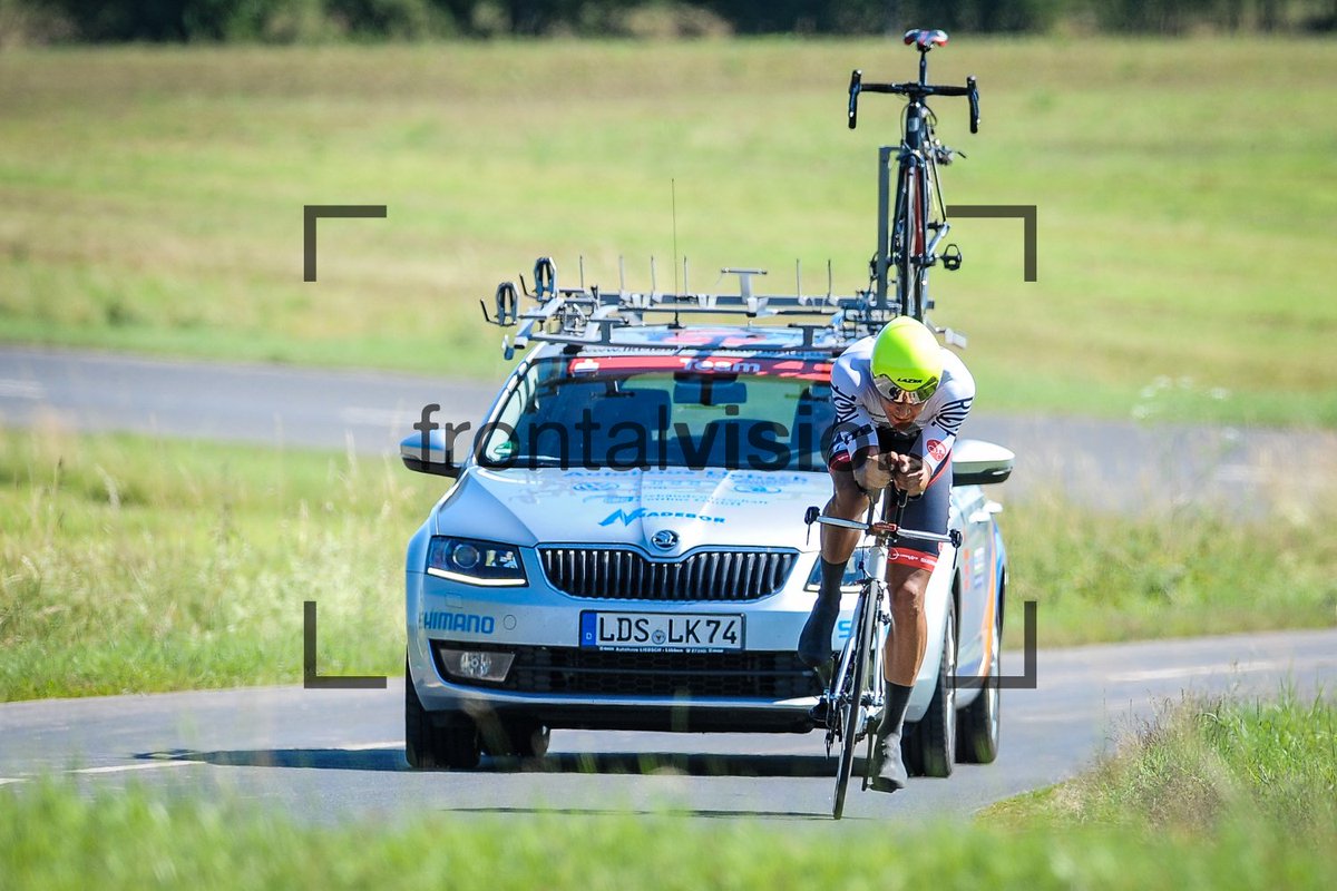 frontalvision's tweet photo. Julian Braun LKT-Team-Brandenburg U23 Time Trail #RadDM2016 #RadDM16 More photos: https://t.co/9WBpoSqB7I https://t.co/RxqpJiKfll