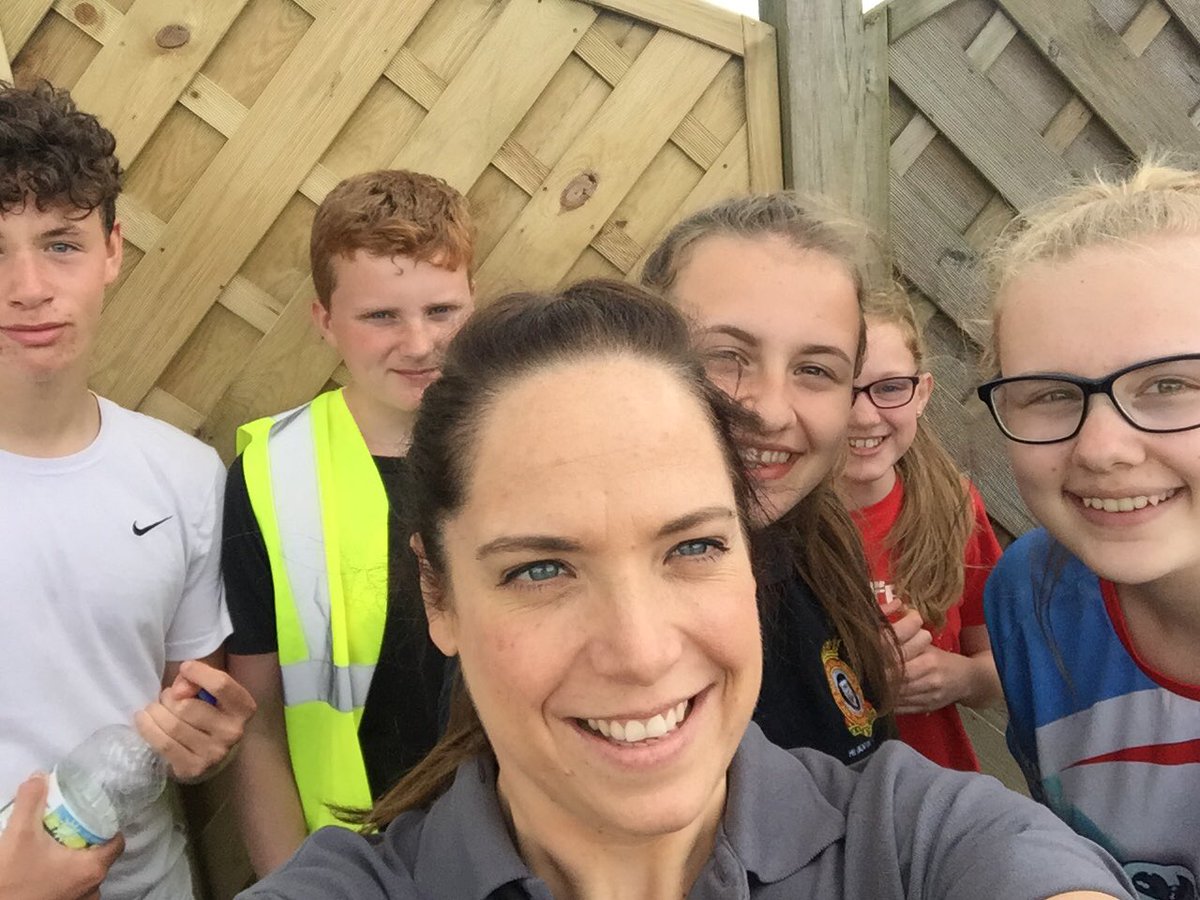 Out in Skegness to see <a href="/141BostonSqn/">141 (Boston) Sqn</a> <a href="/1073Atc/">Skegness Air Cadets</a> with @Wivvaz @DepSportTrent &amp; DepWWO... Time for food! 🐟🍟🍦🍩