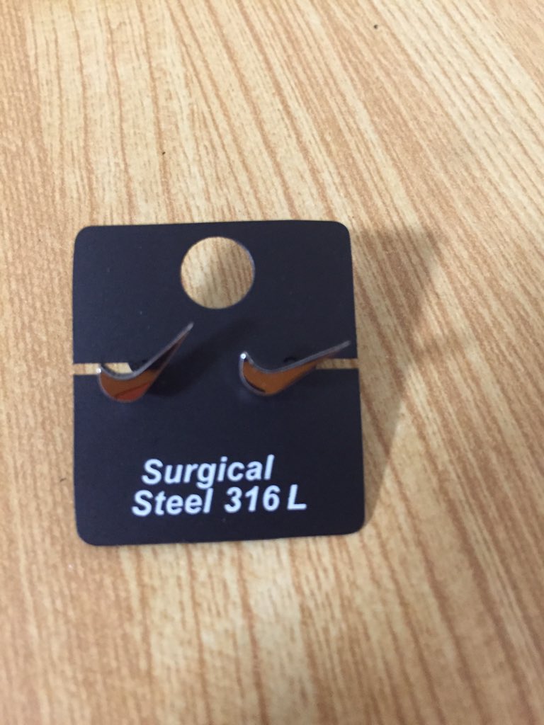 الوسم ナイキピアス على تويتر