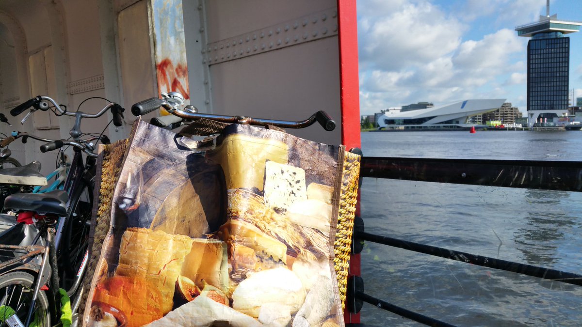 Kazen Van De Streek On Tour. Naar Venlo  <a href="/BikeWritersNL/">BikeWriters</a> café <a href="/denieuwescene/">De Nieuwe Scene</a> 14 uur. Met <a href="/bertwagendorp/">Bert Wagendorp</a> <a href="/franspollux/">Frans Pollux</a>