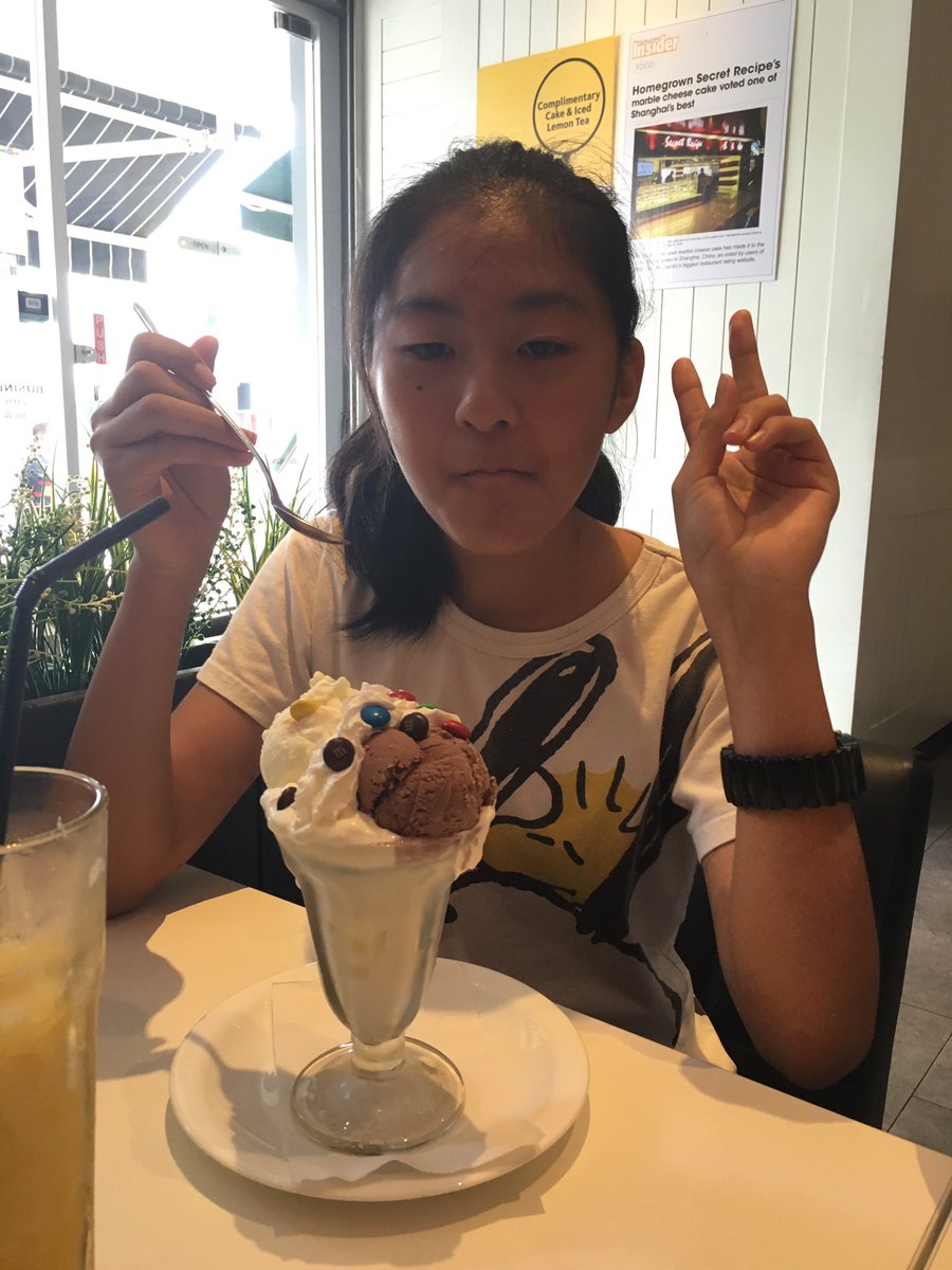 dearECiM's tweet photo. Post #EpsomEdge we are having a final @HMMWilson icecream at Secret Eaters https://t.co/krjESEe5s0