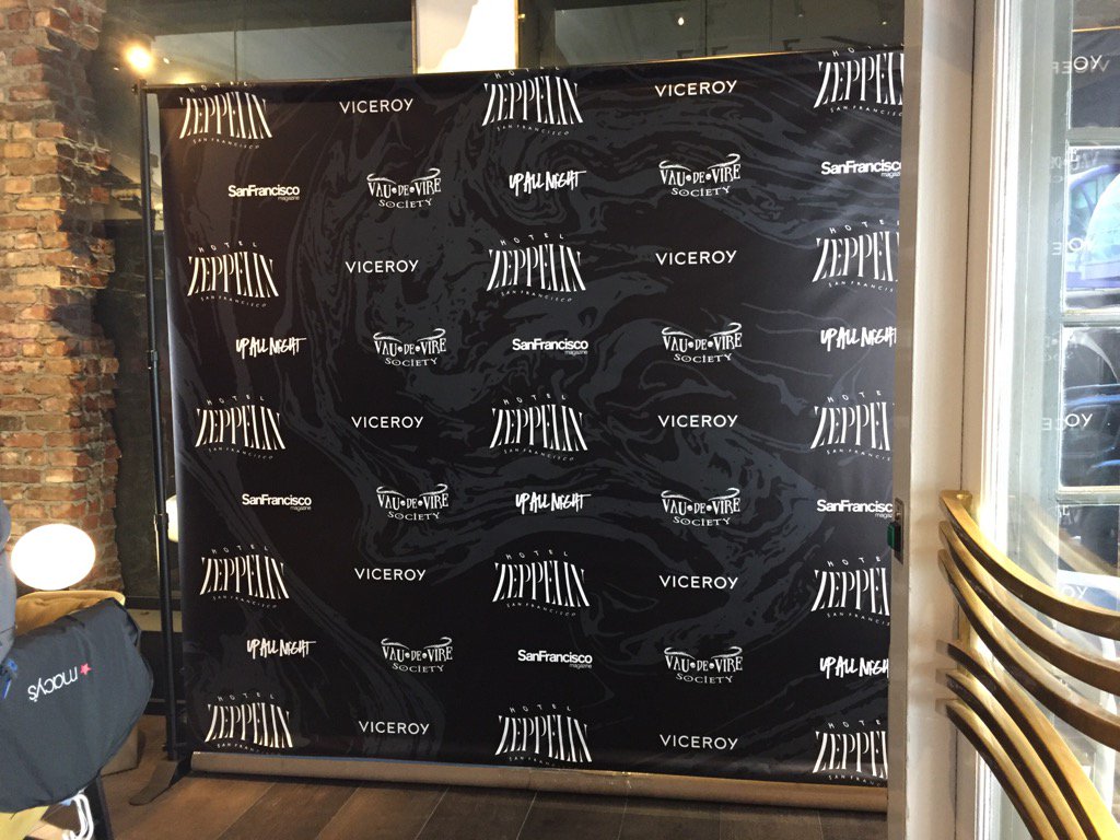 Print big banners, event banners in Oakland, San Francisco for wholesale pricing to the public.