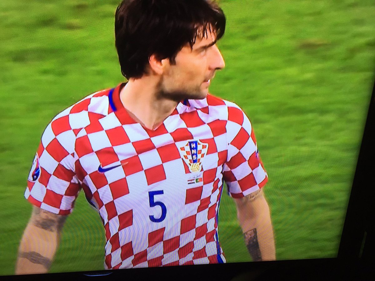 newietraveller's tweet photo. Devastated!, the BEST team lost, think I need a drink! #UEFAEURO2016 #CROvPOR #football
https://t.co/OCmDiUIlJr https://t.co/u5mFqznvPQ