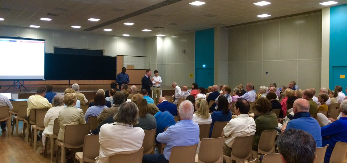 Republicain18's tweet photo. Ouverture de la Matinée d'échanges à Vierzon #lesrepublicains #lr18 #vierzon #echange https://t.co/AeLWVVytv5