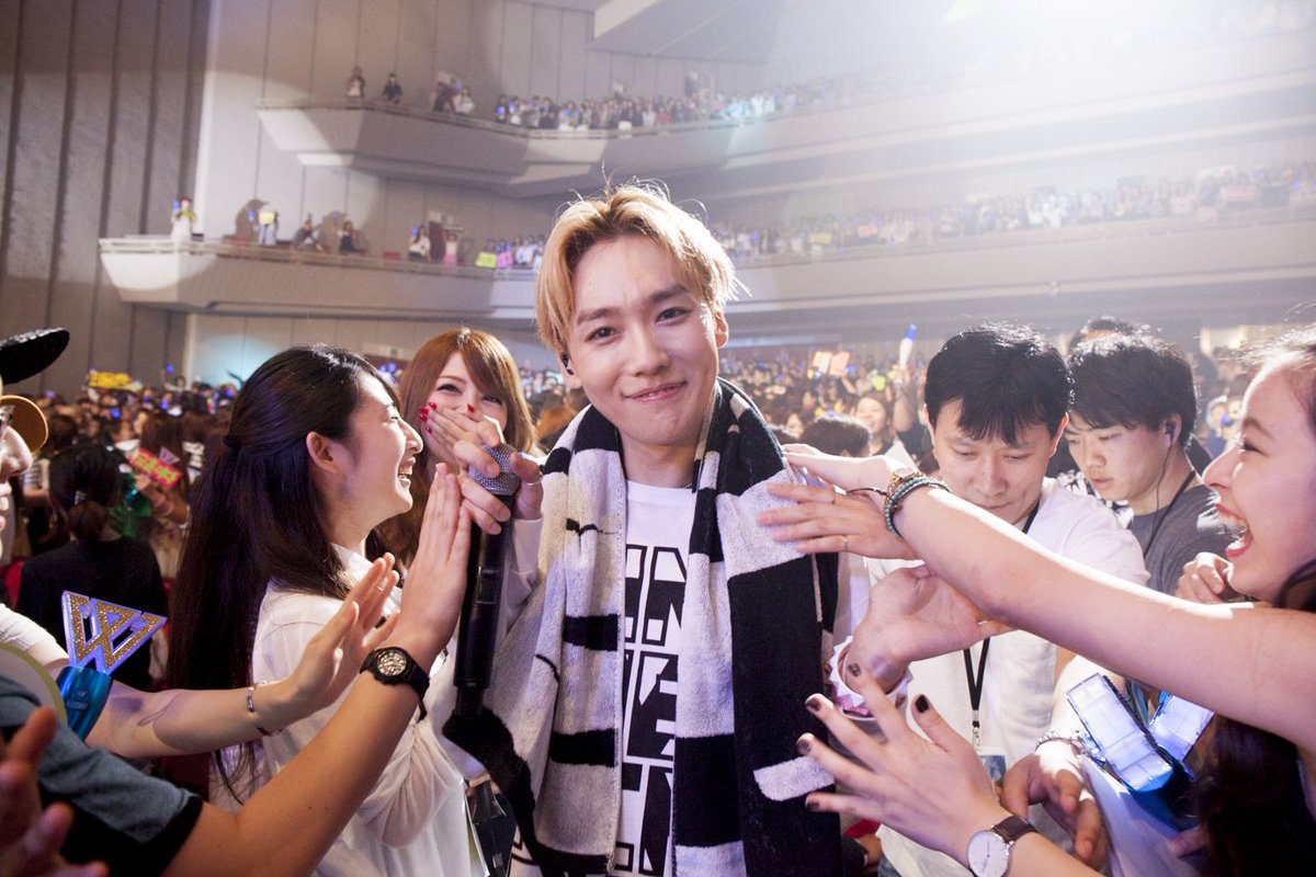 YGJAPANofficial's tweet photo. 【#WINNER】福岡2日目 メンバー客席サプライズ登場いかがでしたでしょうか? "愛を叫ぶ"サプライズ企画にもご協力頂きました皆様ありがとうございました!また次の名古屋は何が起きるか乞うご期待♪ バイバイばい〜(by ミノちぇる) https://t.co/dFvMfIbKwC