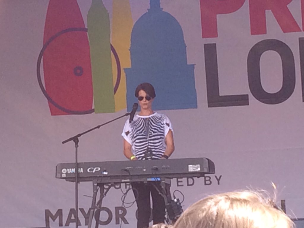 holly_weight's tweet photo. @heatherpeace you were so amazing today I can't believe I finally saw you live after 4 years of waiting XD 😂 https://t.co/c7akPDar8l