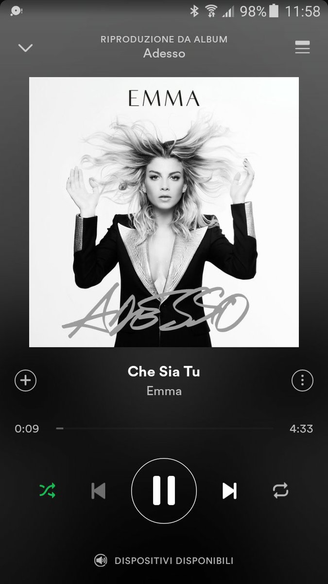 lorymarrone's tweet photo. Troverei mai un risveglio migliore?! No mai! #buongiorno @MarroneEmma ❤ ti voglio bene adesso te l' ho detto😘 https://t.co/JScZU6TSAH