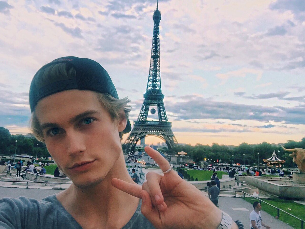 neelsvis's tweet photo. Je t'aime paris https://t.co/iCx4flLI6X