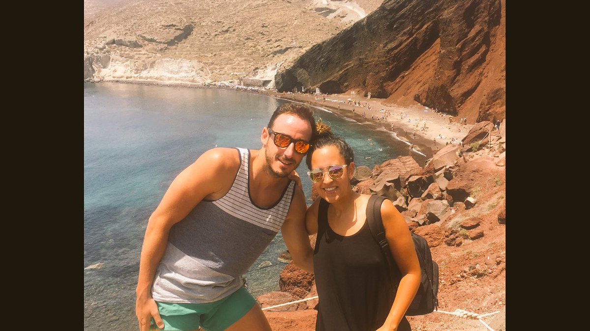 mario_ramon4's tweet photo. Ultimando los dias #MIKONOS #SANTORINI . En nada rueda la ⚽️ https://t.co/294JJBaSQF