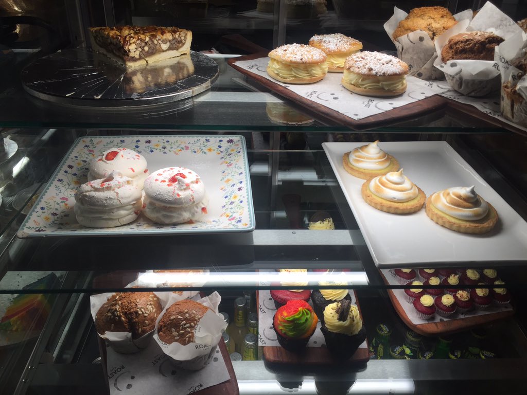 Likers_2Do's tweet photo. Sunday treat day! Look at all of these 😍 @roast_cafe #RoastFix #RoastHappiness https://t.co/XnBkGhOaeu