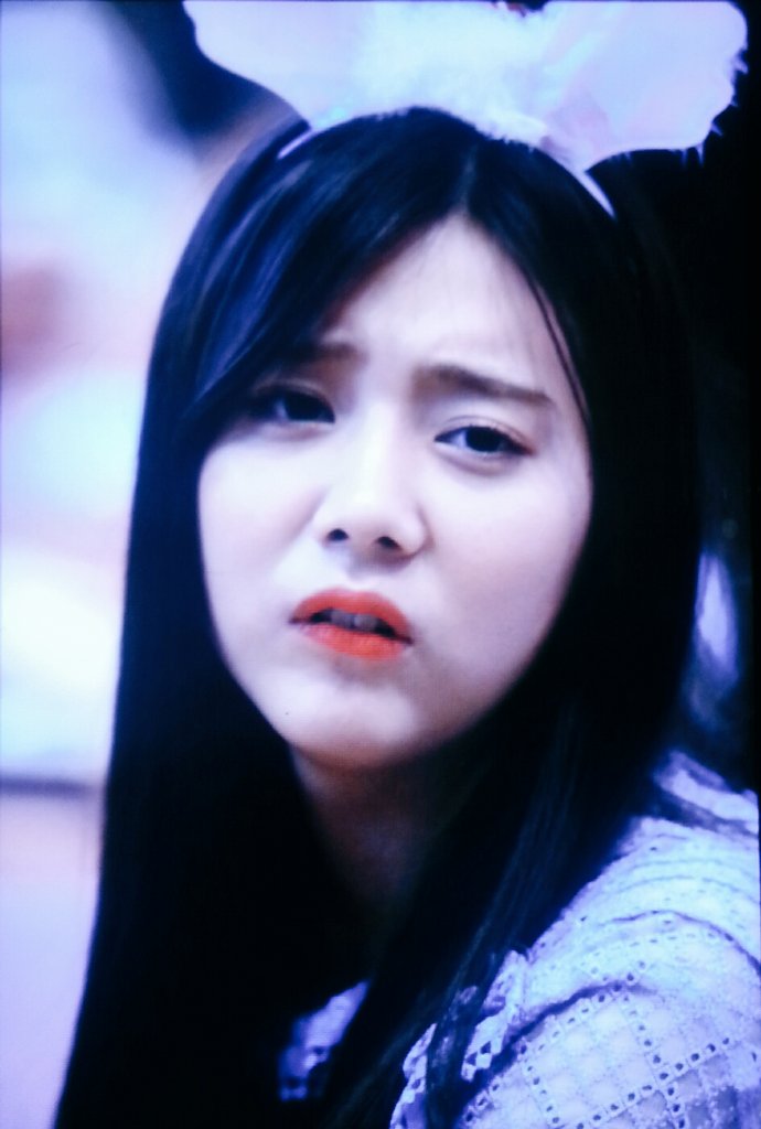onlyone_kr's tweet photo. 160626 코엑스 팬싸 프리뷰 #DIA #다이아 #EUNCHAE #은채 @dia_official 찐빵미 낭낭하시네요..😆 https://t.co/O3ThpY7OK4