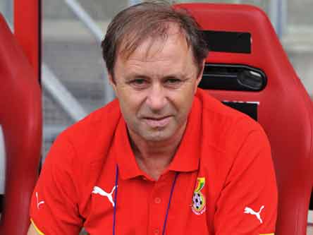 EnnaharEn's tweet photo. #Algeria #football #team
Serbian Milovan Rajevac new coach of Algeria https://t.co/mz6SCWNSGn