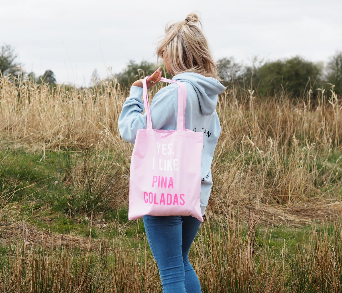 RockonrubyLtd's tweet photo. NEW #COMPETITION 1) RT 2) Follow us, &amp; LIKE our FBook page to #win Tote Bag! Perfect for #holiday #gym #shopping! https://t.co/uH1Jj48vFN