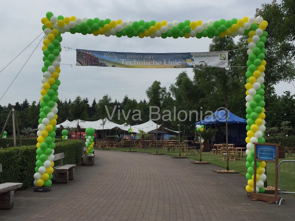 VivaBalonia's tweet photo. 2. Bedrijfsfeest Technische Unie @Toverland. https://t.co/3ZqRpyfgST