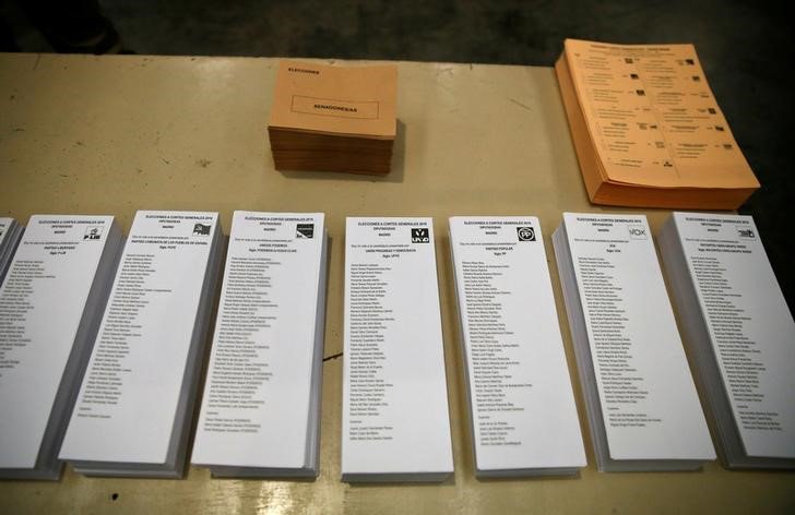 teleSURtv's tweet photo. #AVotar | Candidatos instan a usar el voto para resolver la crisis política de #España https://t.co/ZLKDwMjR9I https://t.co/PMeVO2kqHu