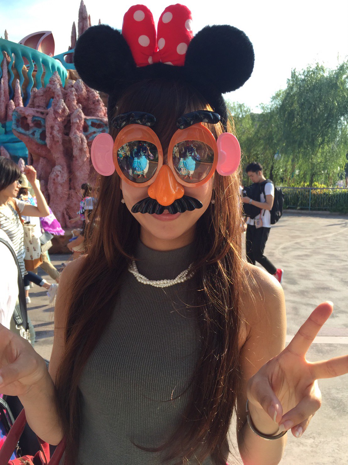 畠田絵里 顔 変えてみました ディズニーシー ポテトヘッド サングラス チョビヒゲ T Co Twc9qyxivm Twitter 畠田絵里 顔 変えてみました ディズニーシー ポテトヘッド サングラス チョビヒゲ T Co Twc9qyxivm Twitter