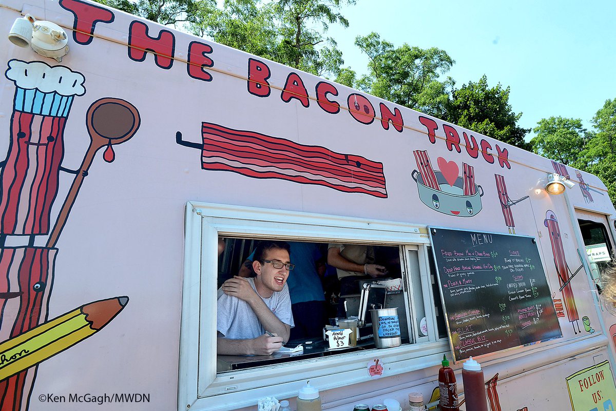 ken_mcgagh's tweet photo. ICYMI: Dancing, painting and...bacon at #MetroFest2016. PHOTOS: https://t.co/dDkKZn8x5B
@FSSFramingham https://t.co/SISLOjpSdw