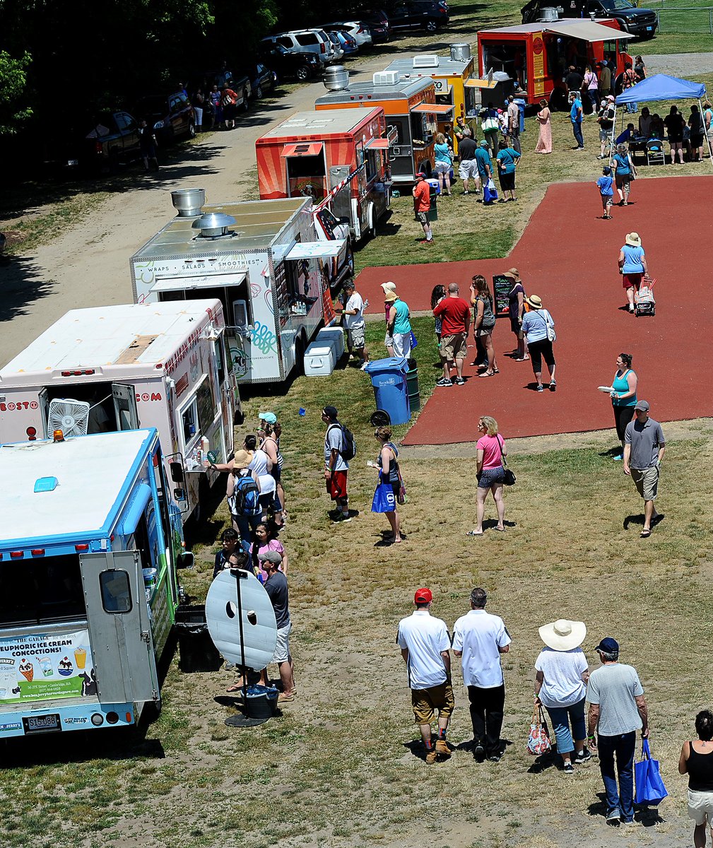 ken_mcgagh's tweet photo. ICYMI: Dancing, painting and...bacon at #MetroFest2016. PHOTOS: https://t.co/dDkKZn8x5B
@FSSFramingham https://t.co/SISLOjpSdw