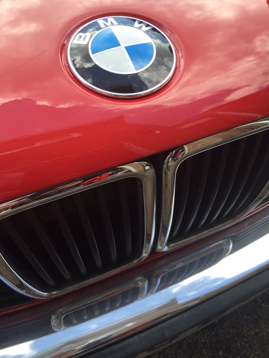 My BMW E30 is back from <a href="/macoachworks/">M&A Coachworks</a> who have done an amazing job of repainting it. 
Still have a few jobs though!