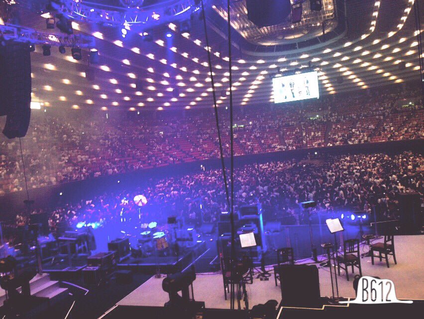 kataritemfs's tweet photo. #VIPparty2016  #Alexandros  #ドロス  
V.I.P Party楽しかった!!!
昔の曲から新曲まで全部楽しめて最高✨✨
Droshky!聞きたかったなぁ笑
あと、近くで磯部さん拝みたかった😚 https://t.co/WLEyopSn1d