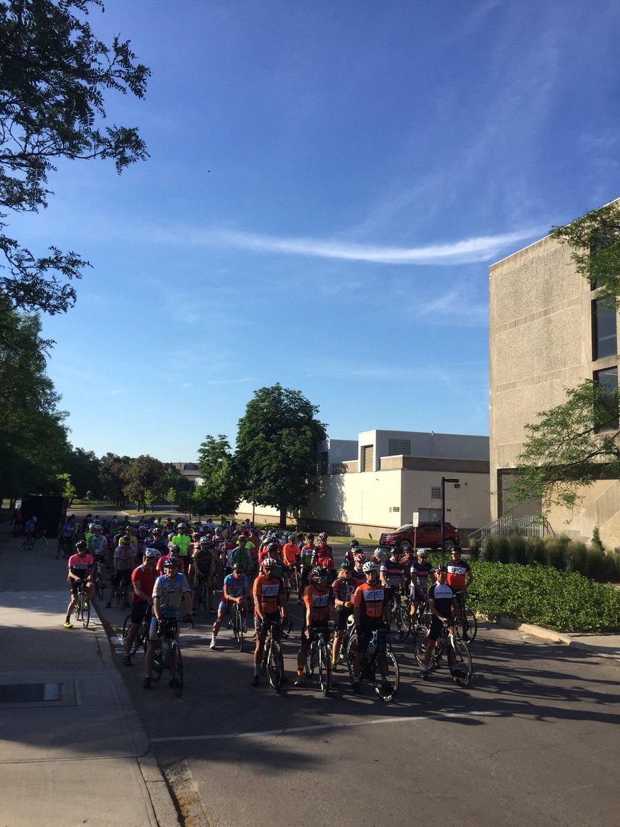 CamGuthrie's tweet image. Great day starting Tour de #Guelph in support of the  @GuelphGeneral hospital! Thanks Rotary, volunteers &amp;amp; sponsors!