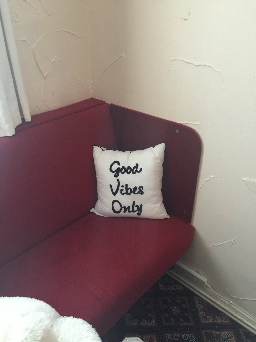 Thisiscrumbs's tweet photo. @CohhCarnage on stag do in Burntisland England, seen this and thought of you and the community #goodvibes https://t.co/8wIY7Ty7uY