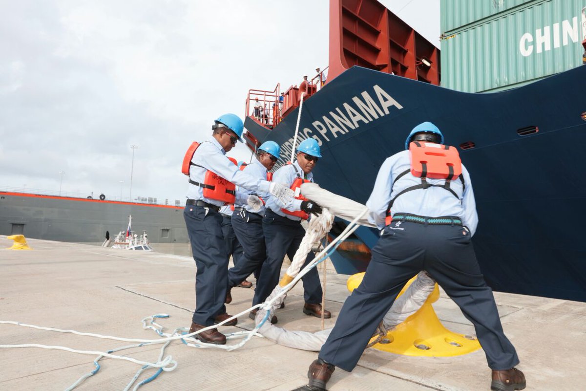 Canal de Panamá tweet media