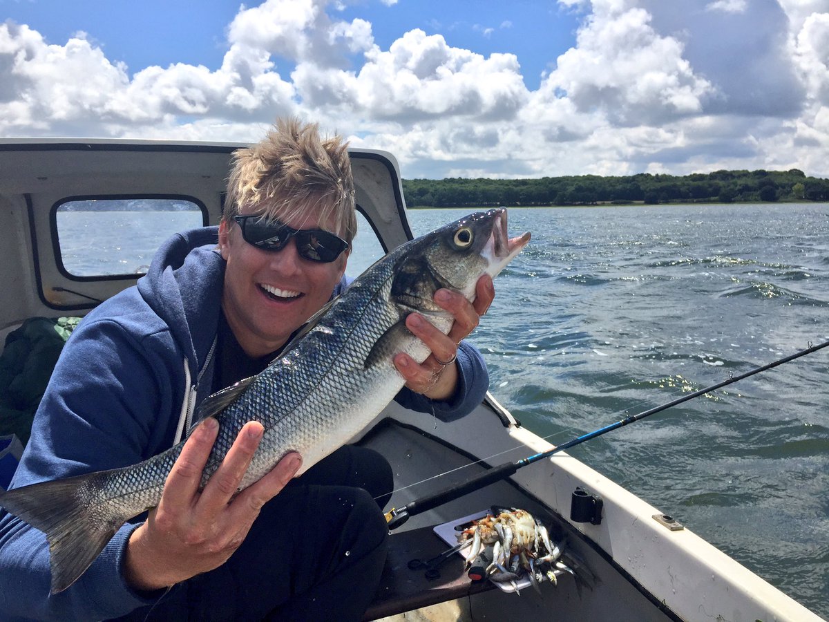 JonathanAnsell's tweet photo. Another great days #fishing as @Lucas2002Lucas took me out on his boat! What an amazing #Bass session 32 caught,wow https://t.co/KO4xTK5iS8