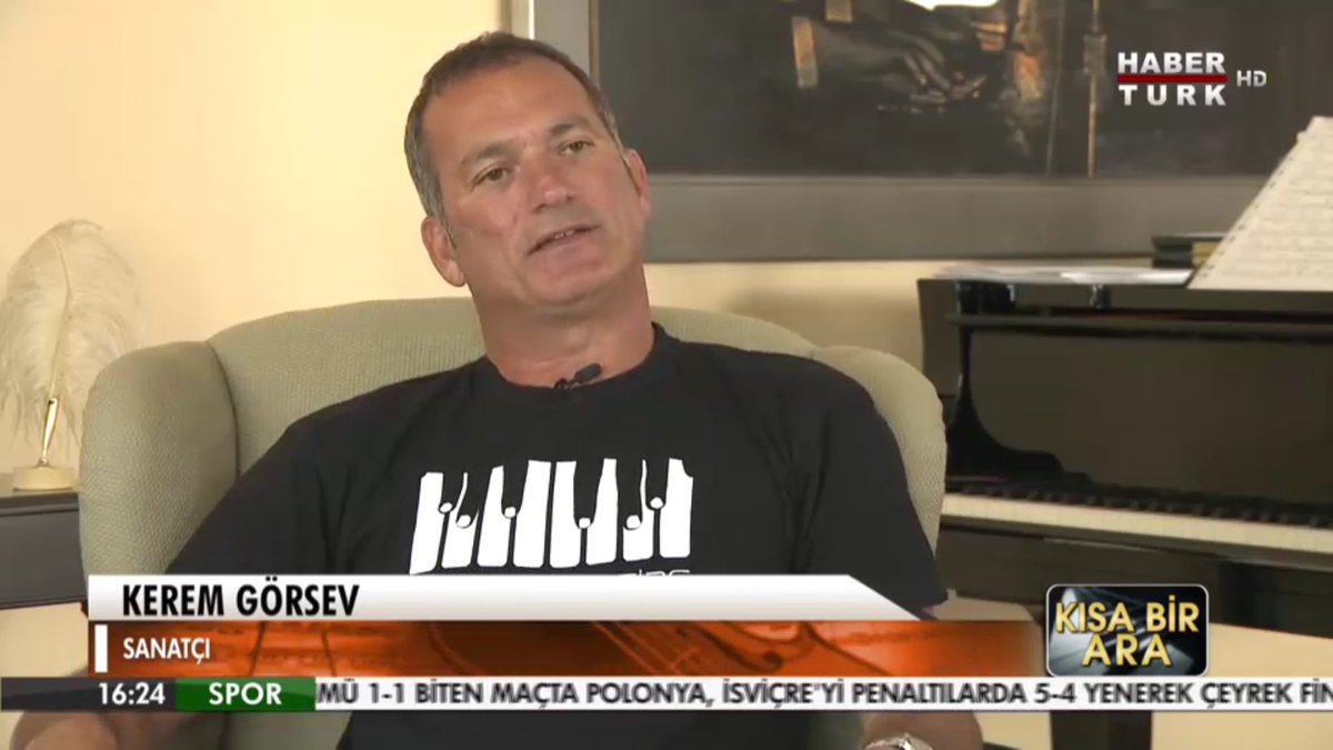 #YAYINDA
#KısaBirAra'da <a href="/SecilSezgin/">Seçil Sezgin</a>'in konuğu Türkiye'nin en başarılı caz sanatçılarından <a href="/keremgorsev/">Kerem Gorsev</a>