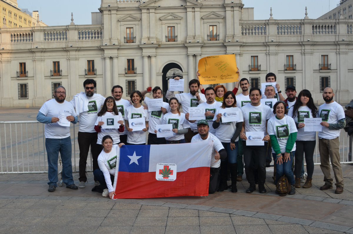LatinoReforma's tweet photo. #SupportDontPunish #SDP2016 Santiago Chile #MásDerechosMenosDaños #MoreRightsLessHarm #LtinoamericaReforma https://t.co/HN0L973Xp8